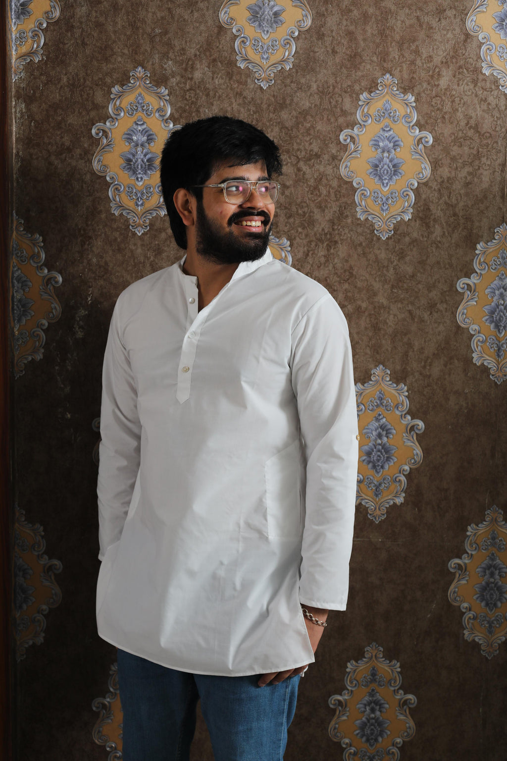 Swan White (Short Kurta)