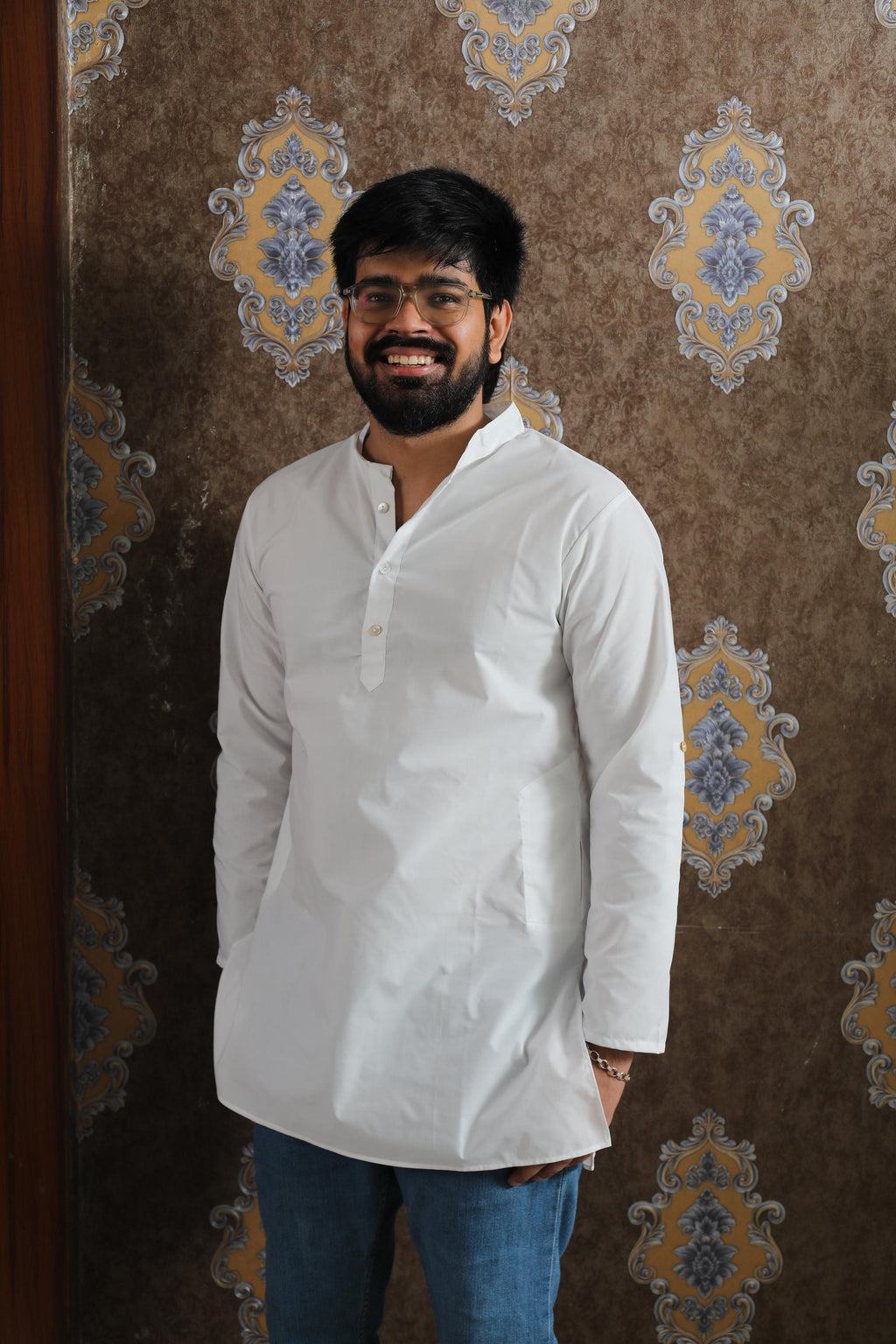 Swan White (Short Kurta)